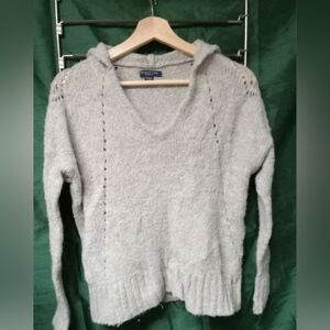 American Eagle Outfitters Gray V-Neck Sweater Hoodie